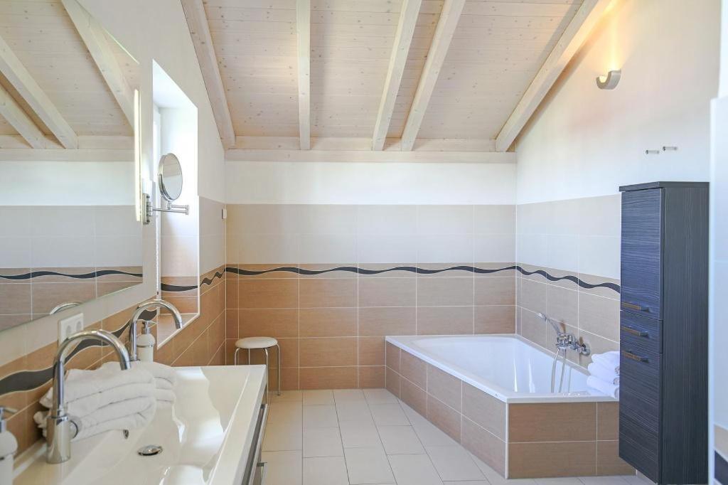 Ferienhaus Silbermoewe Dagebuell Ngoại thất bức ảnh